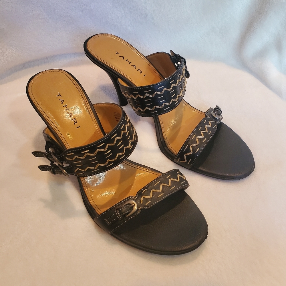 Tahari sandals